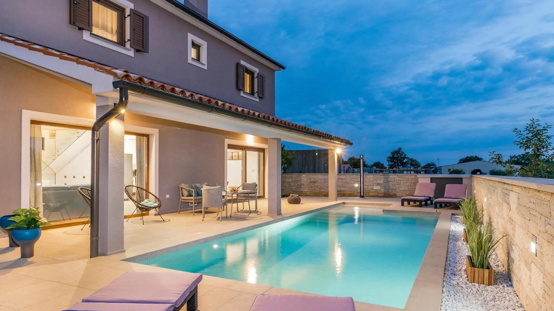 Villa Roma Near Pula For 6 People With Private Pool Jadreski