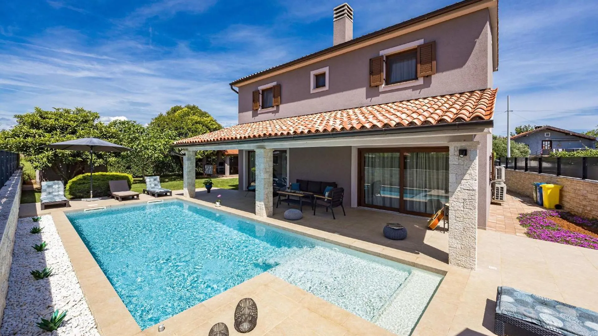 Villa Roma Near Pula For 6 People With Private Pool Jadreski