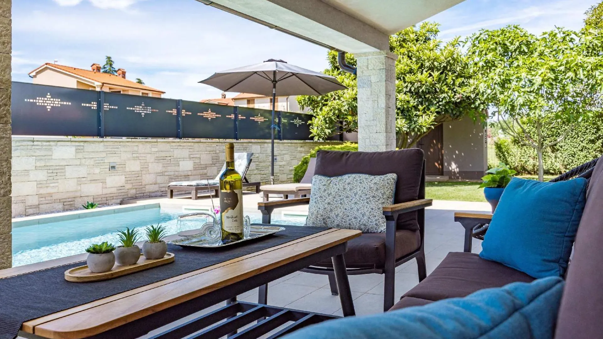 Villa Roma Near Pula For 6 People With Private Pool Jadreski